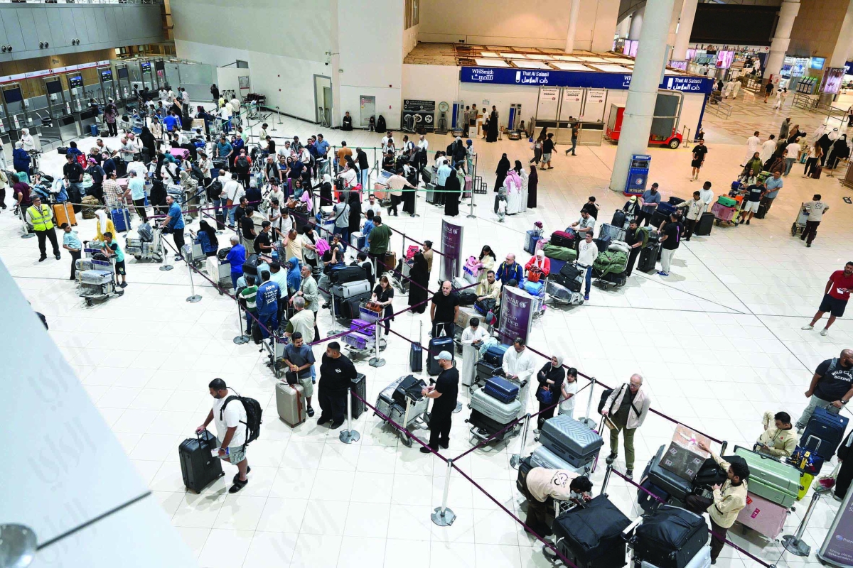 إقبال كبير على السفر 