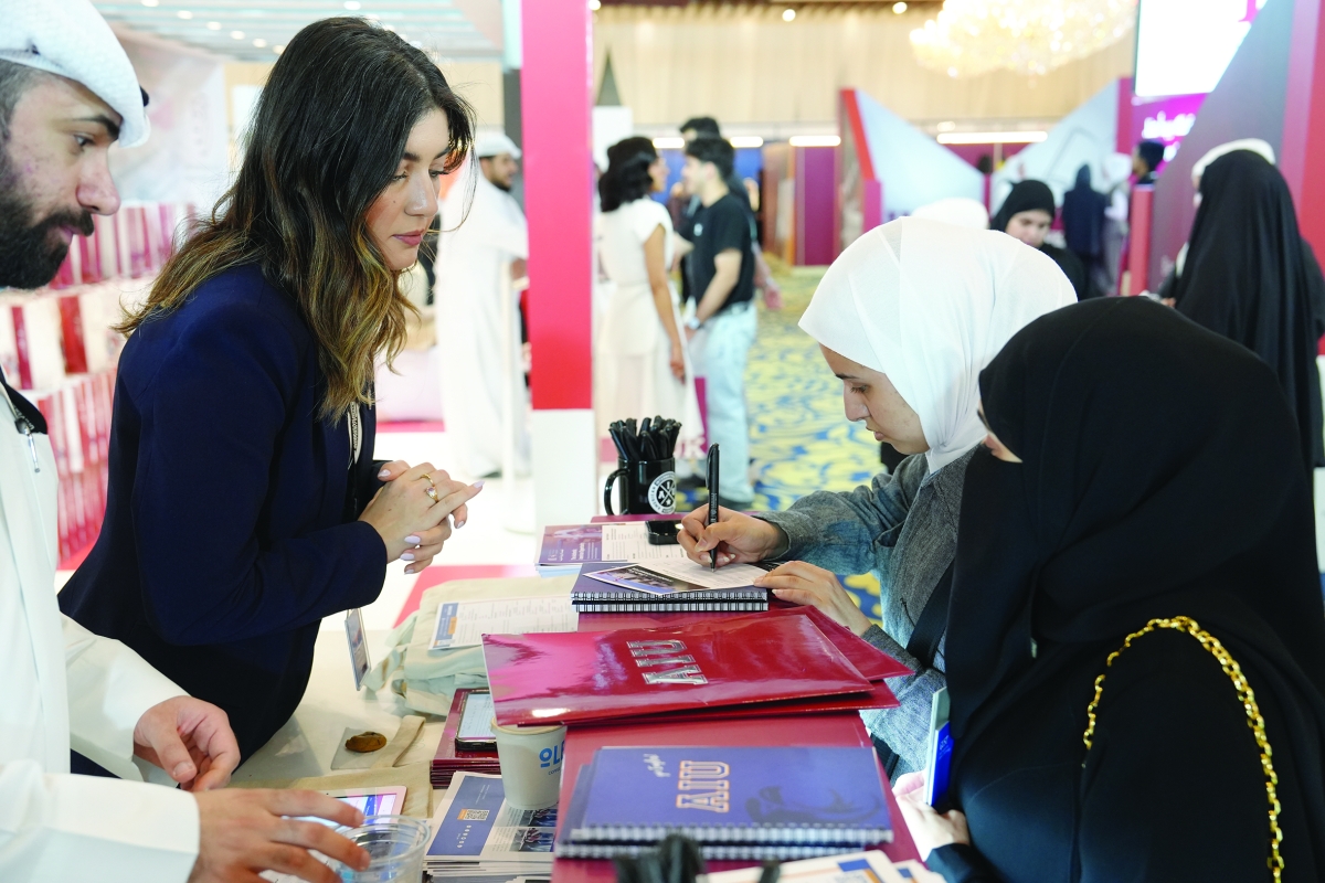 


جانب من معرض AIU في مشرف 