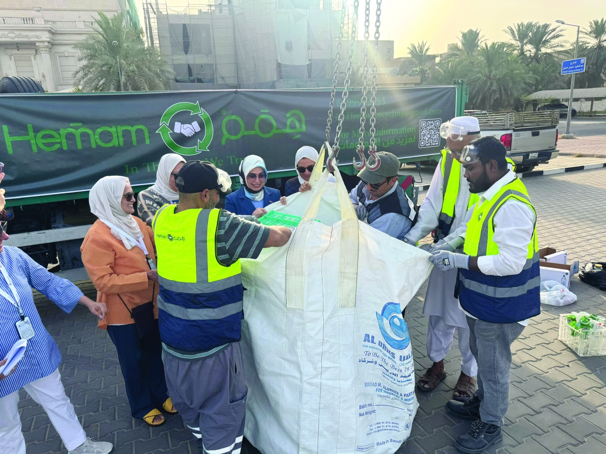 تجهيز النفايات لنقلها