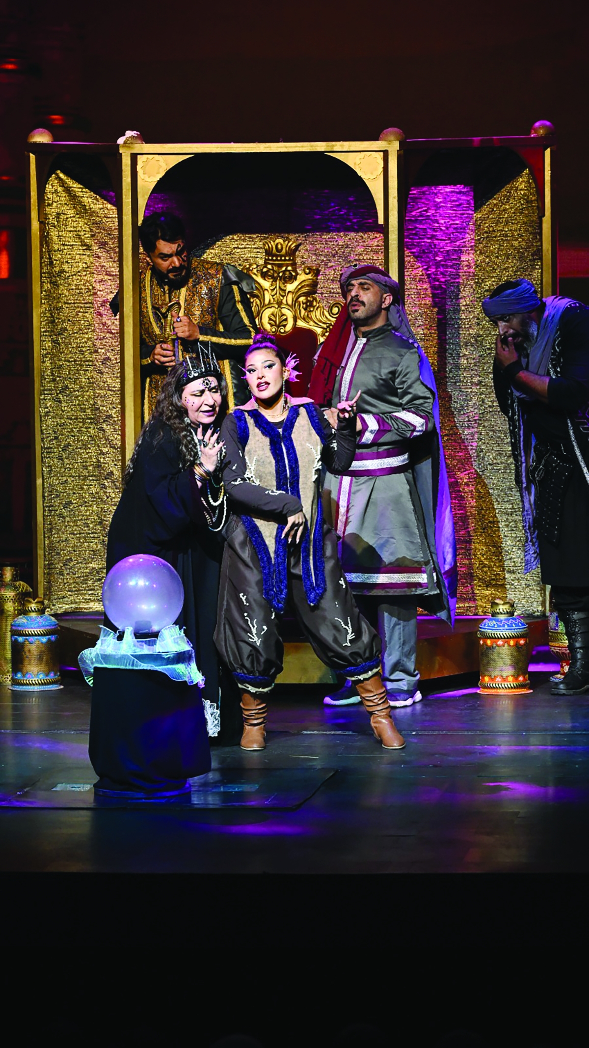 


هيفاء عادل ولولوة الملا... مباراة بين جيلين 