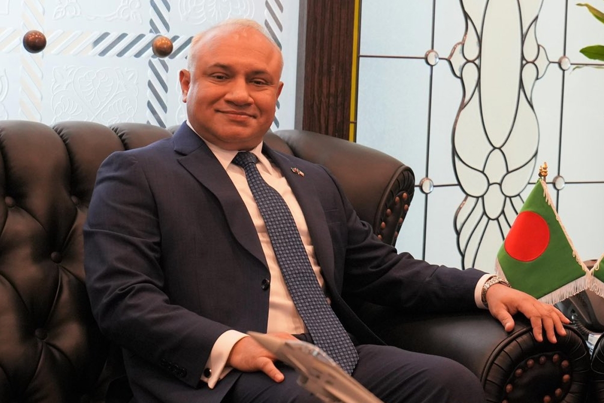 سفير جمهورية بنغلاديش لدى البلاد اللواء سيد طارق حسين