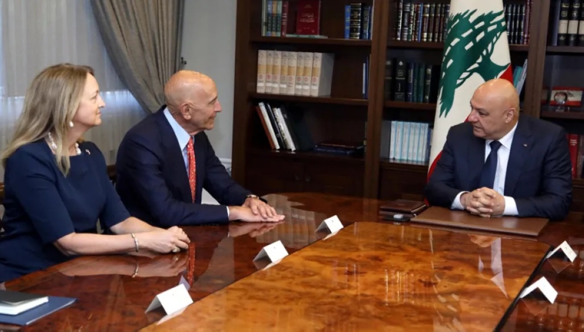 عون وبراك في صورة أرشيفية