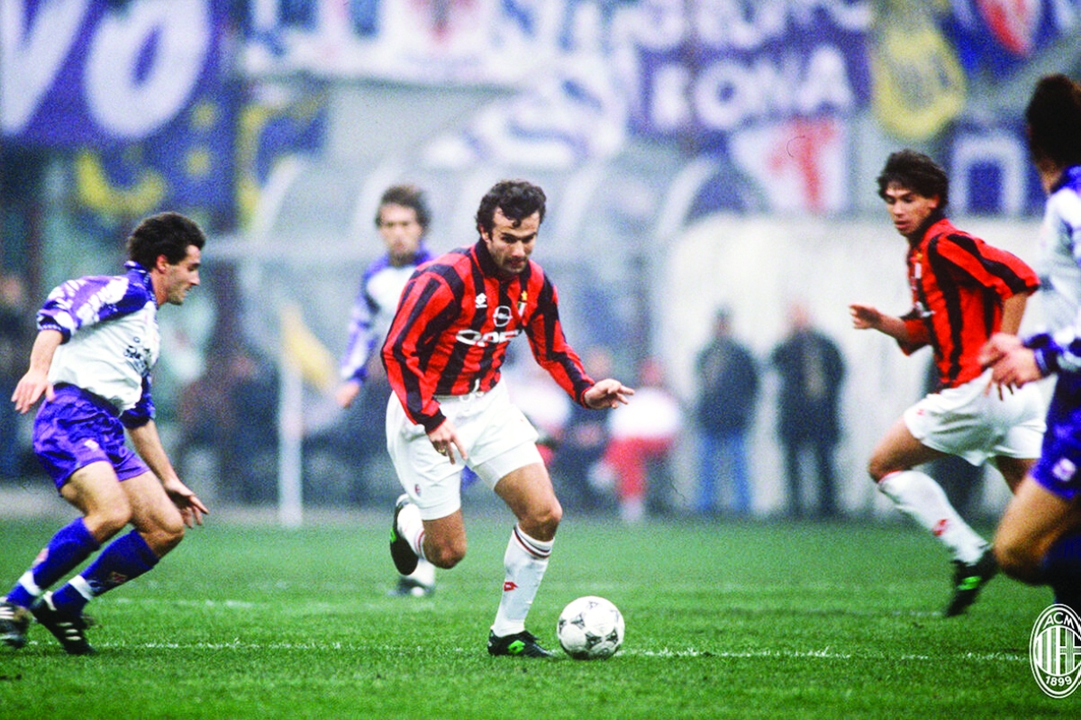 ديان سافيتشيفيتش في مباراة سابقة مع ميلان