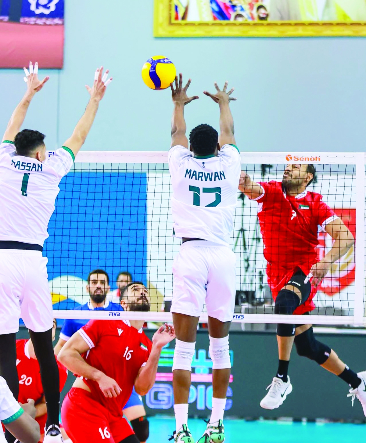 


من مباراة الكويت والسعودية 