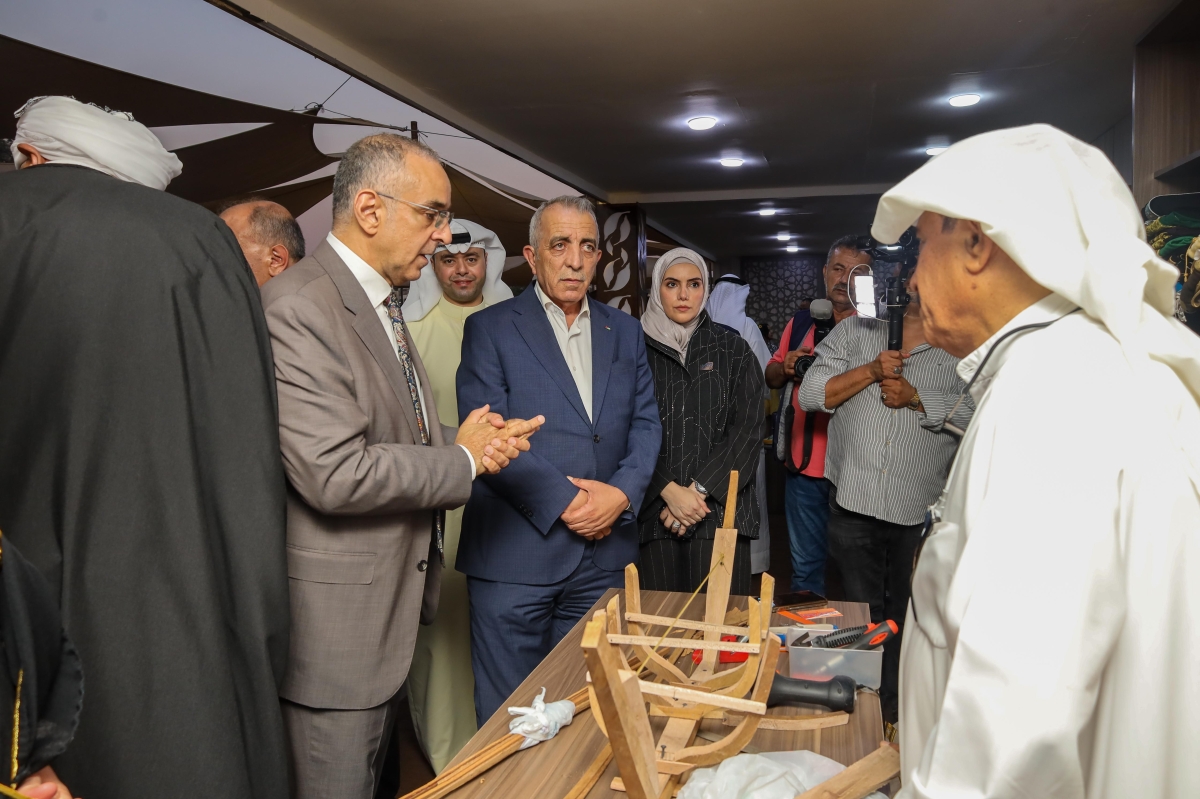 الجسار وحوار عن صناعة السفن الخشبية