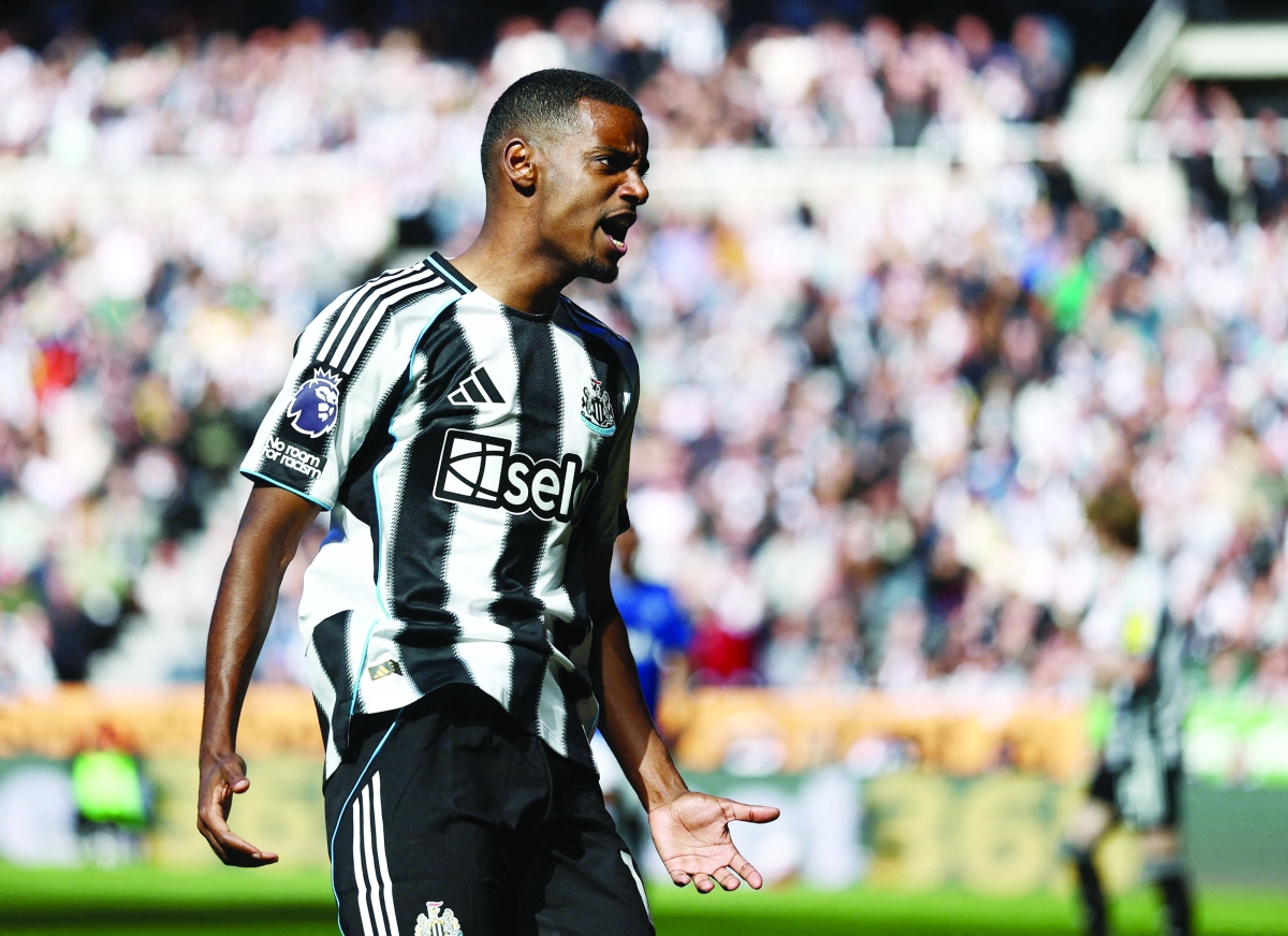 


ألكسندر إيساك 