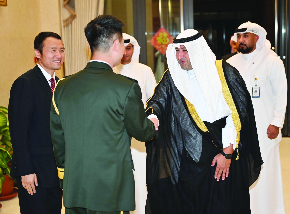 


وكيل الدفاع لدى مشاركته في الاحتفال 