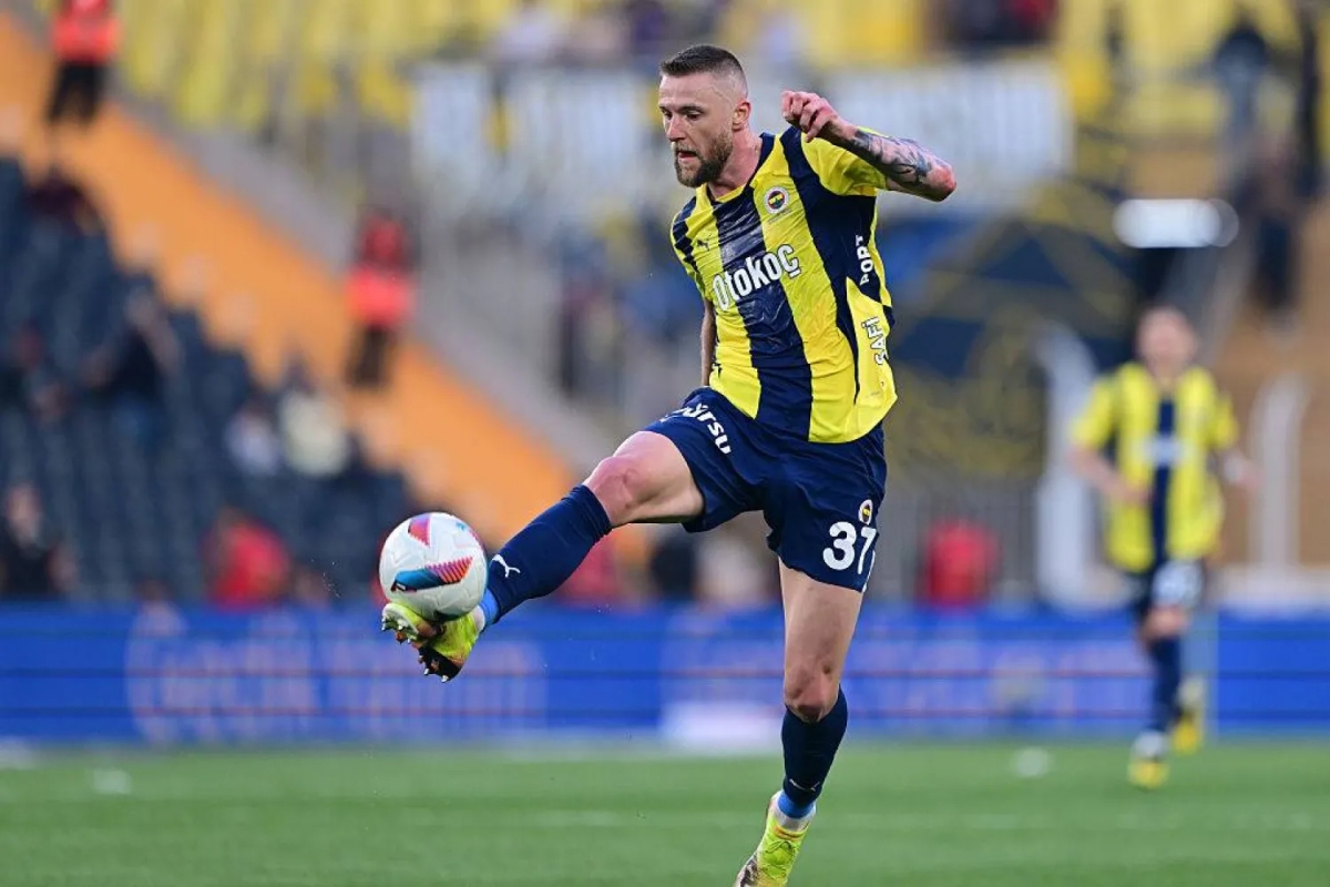 ميلان سكرينيار 