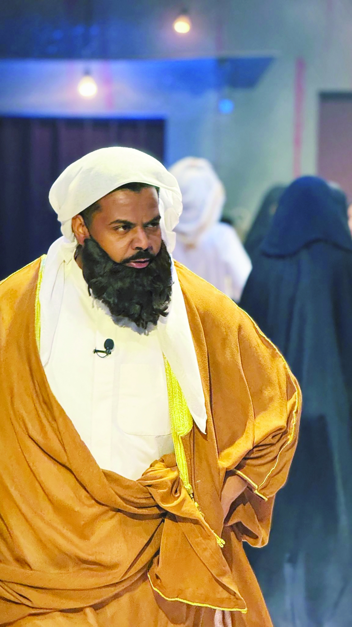 


محمد الحملي في أحد «الكراكترات» 