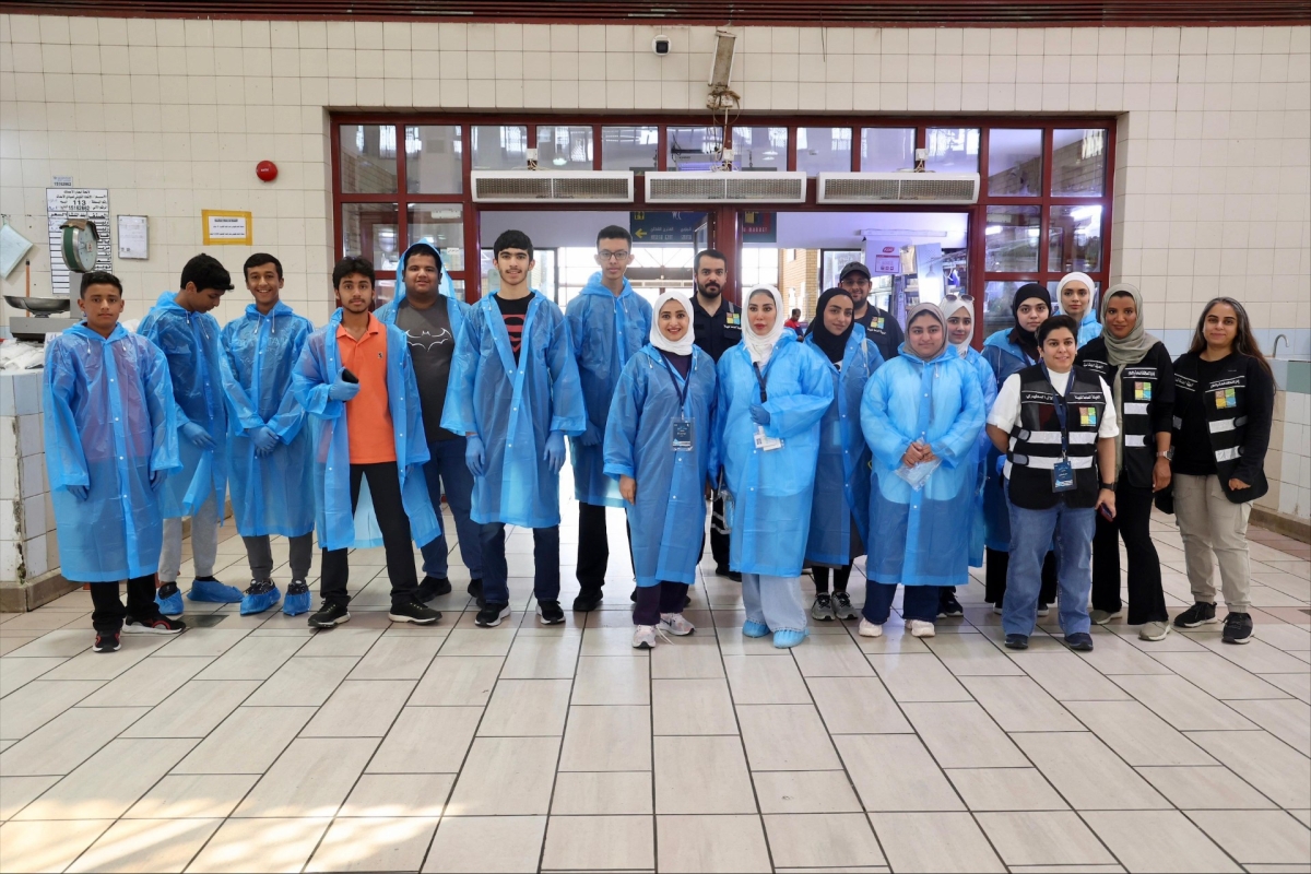 طلبة المرحلة الثانوية المشاركون في المخيم البيئي الصيفي