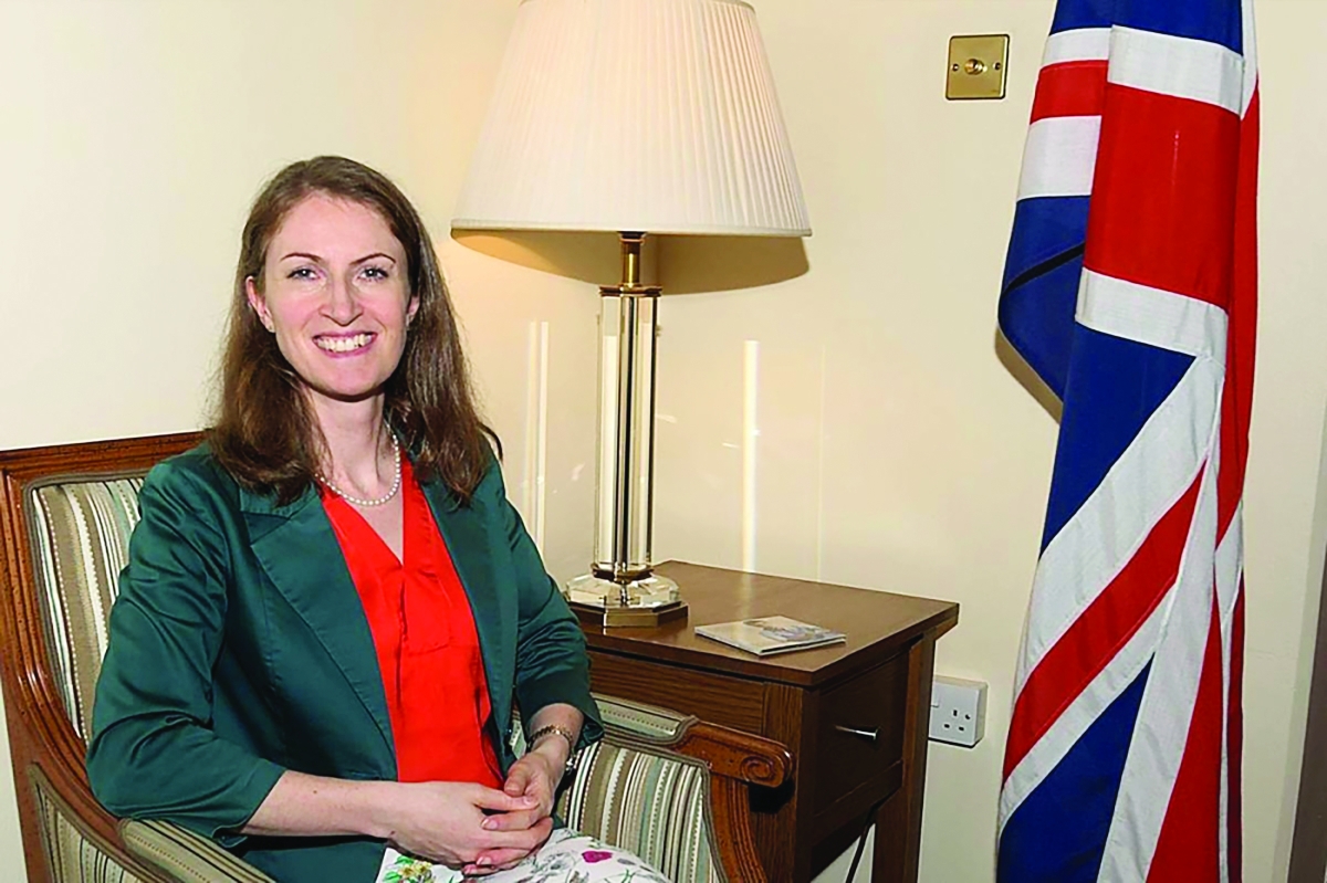 


بليندا لويس 