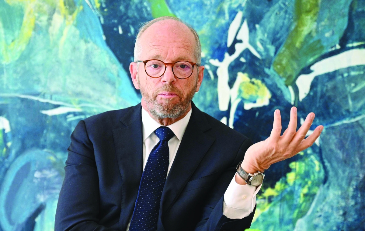 السفير لورنس ويستهوف