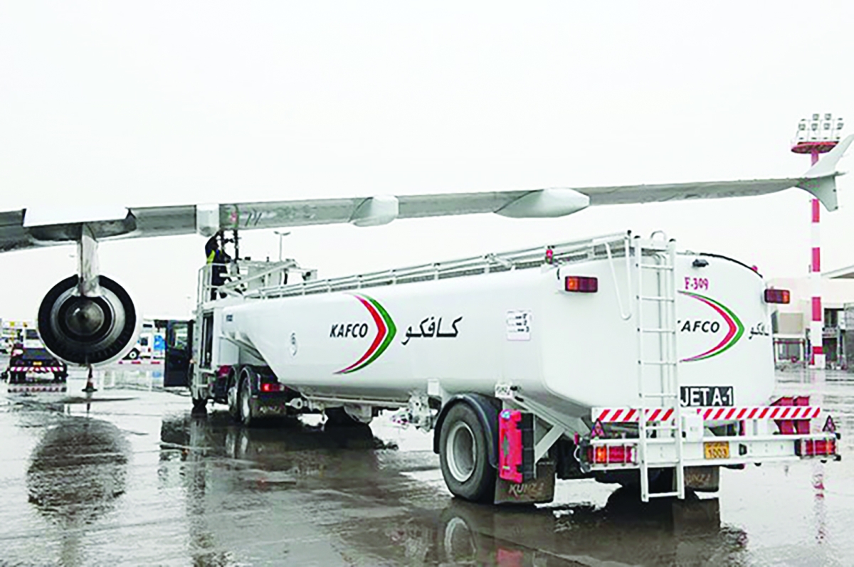 تزويد طائرة بالوقود