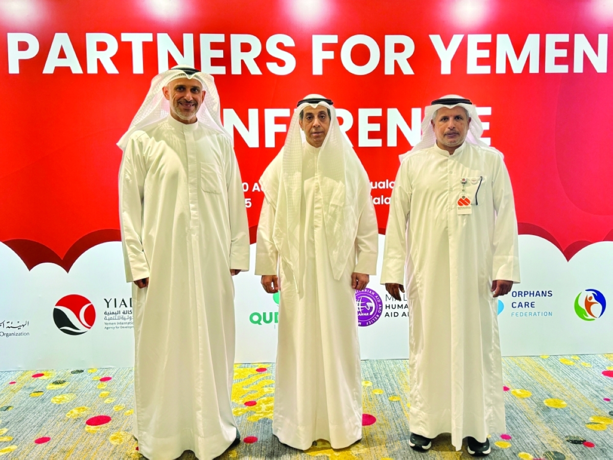 المطوع والصالح والشاهين في لقطة جماعية