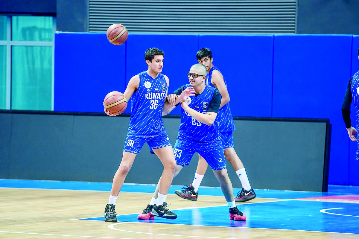 جانب من تدريبات منتخب الكويت للناشئين