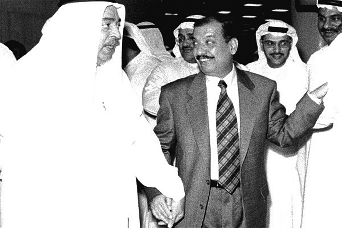 


النفيسي مع الراحل سامي المنيس 