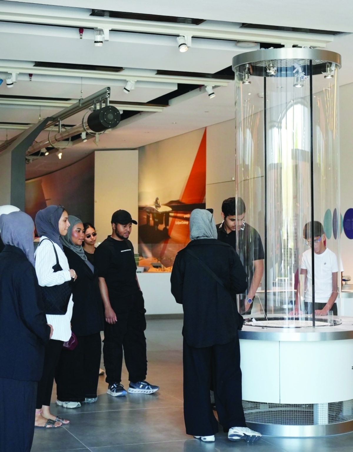 اطلاع متطوعي «القصر» على مرافق المركز 