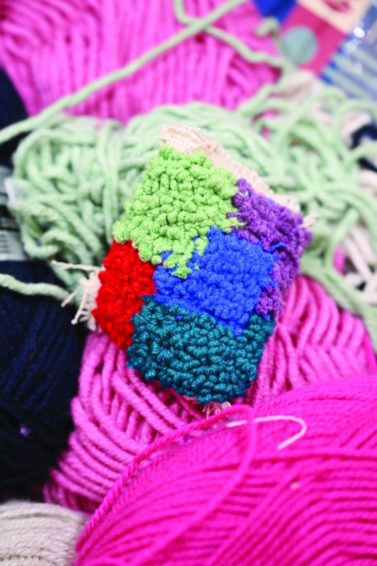 الغرز بخيوط الصوف والقطن 