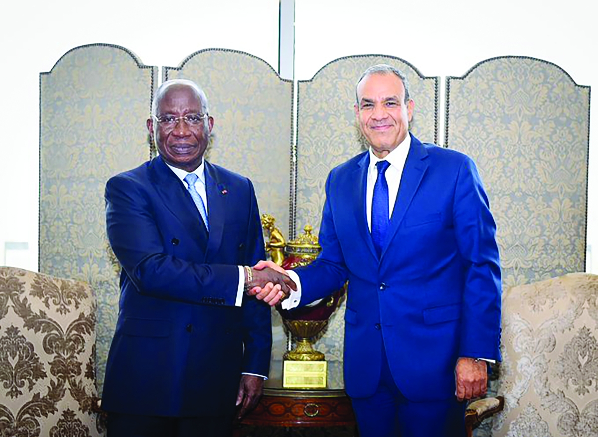 عبدالعاطي مرحباً بوزير خارجية كوت ديفوار في القاهرة