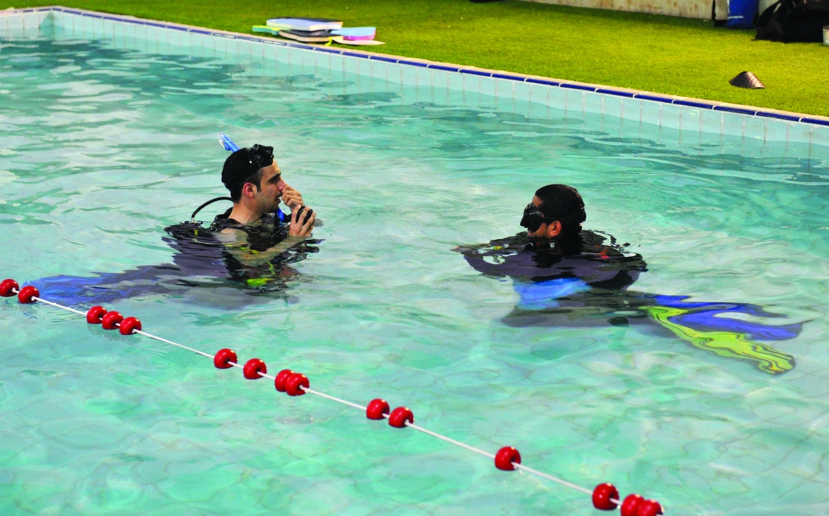 


السباحة... في الأندية الصيفية 