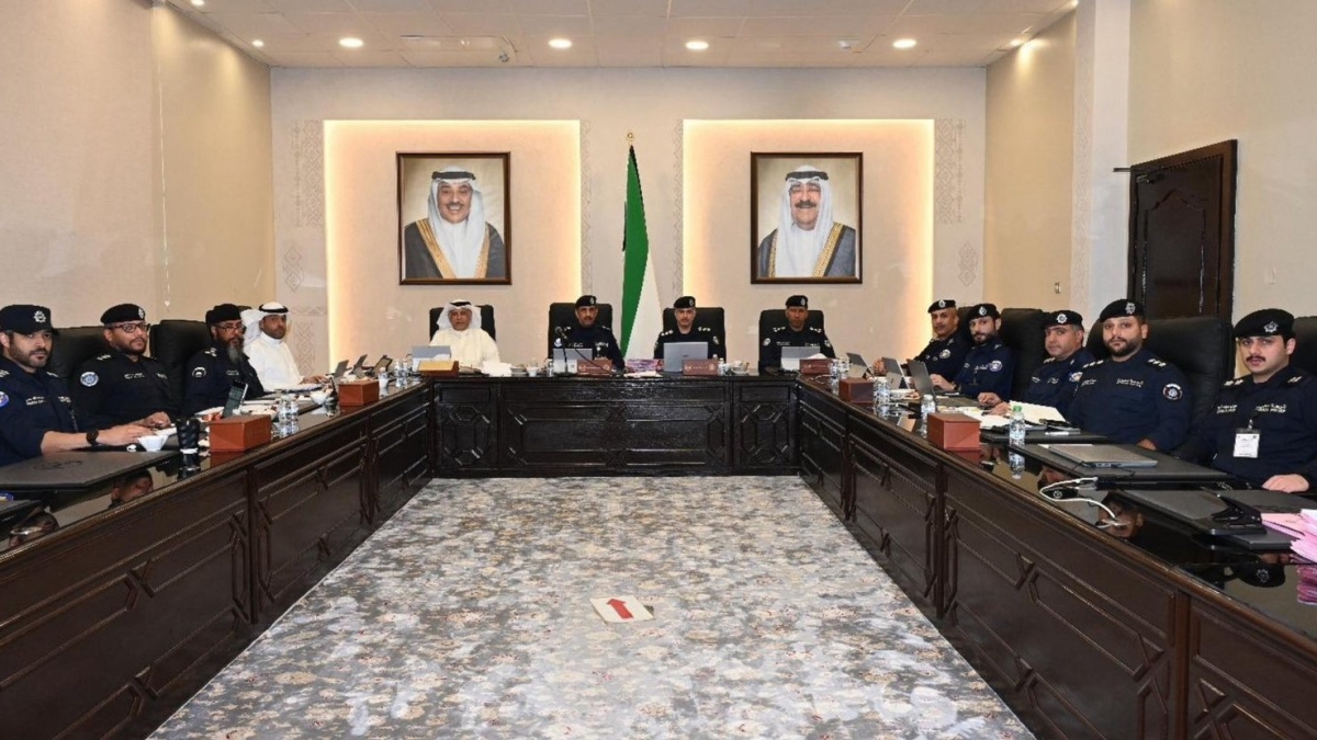 اجتماع اللجنة اليوم