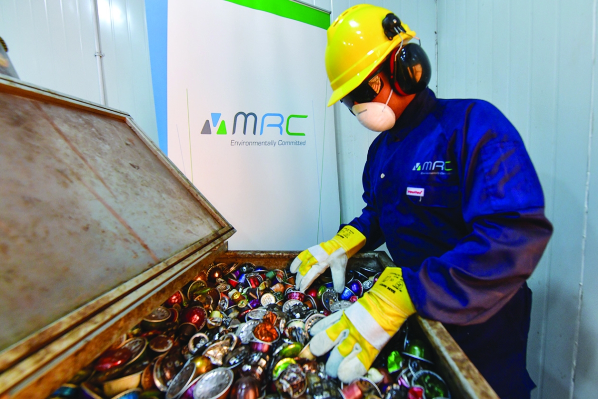 


جانب من عمليات المصنع 