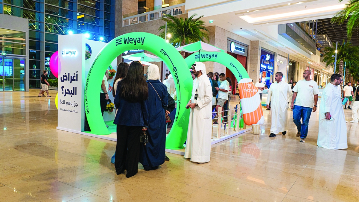 


إقبال على ركن «وياي» في الخيران مول 