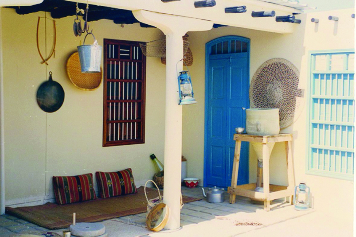 


 البيت القديم صمم 
 لملاءمة الظروف المناخية 