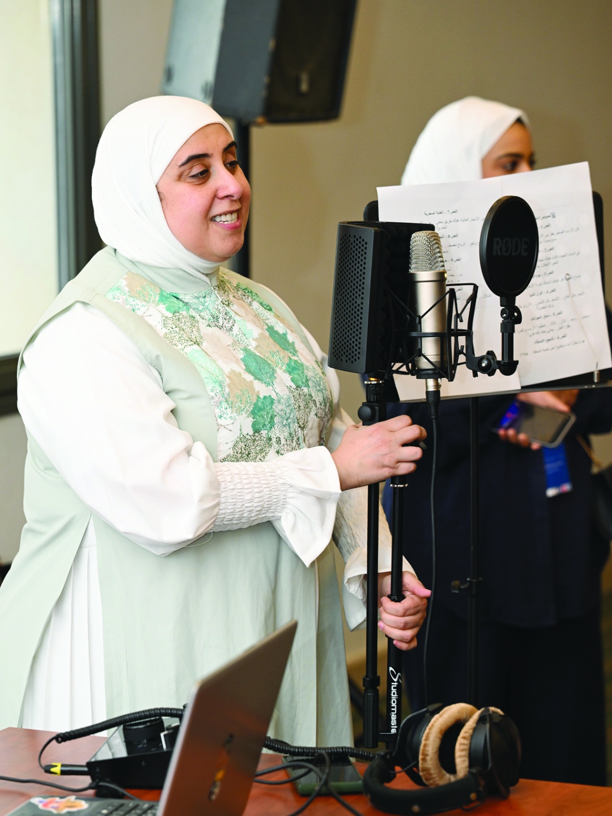 آمنة المهنا