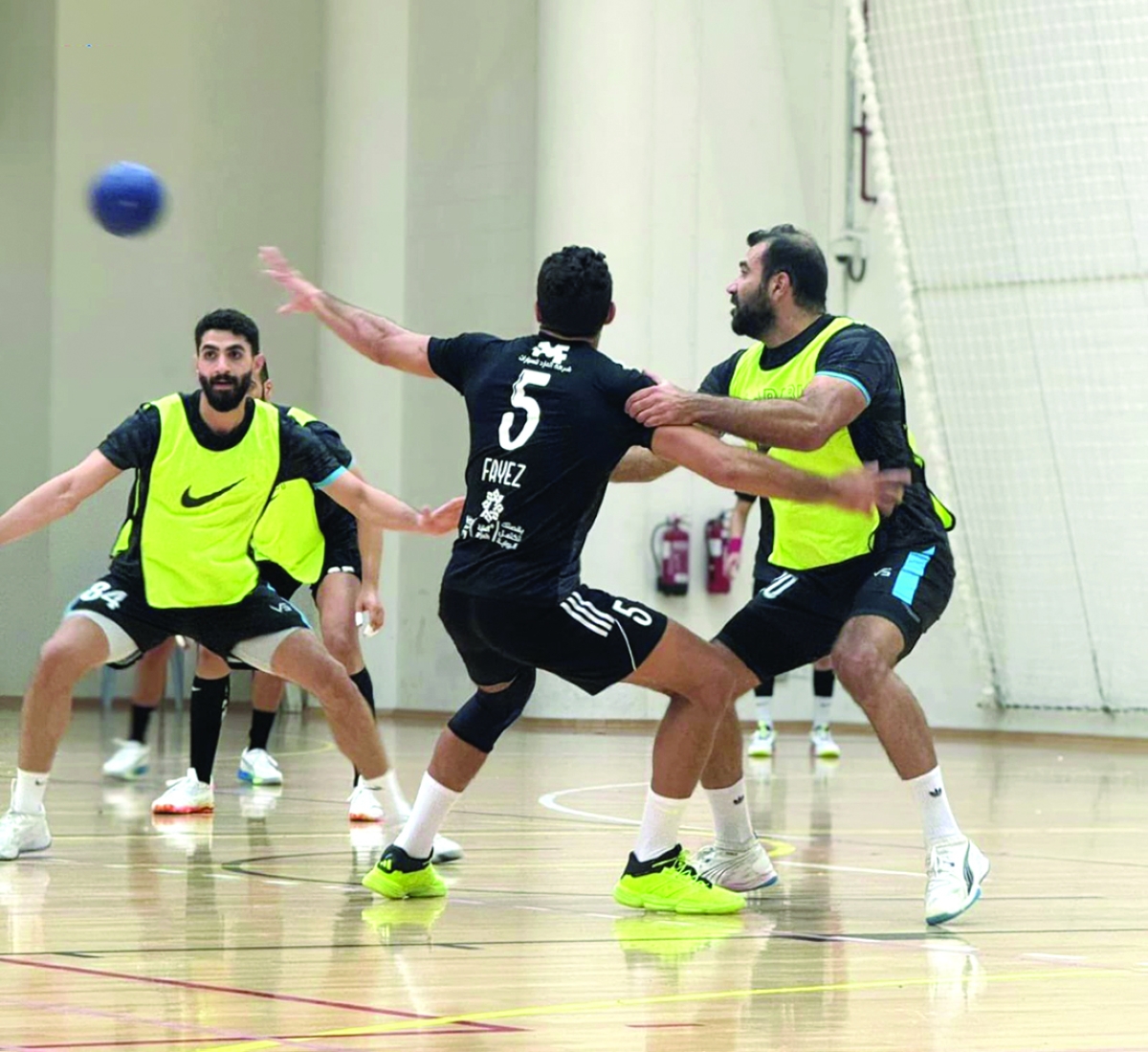 من مباراة السالمية والشارقة