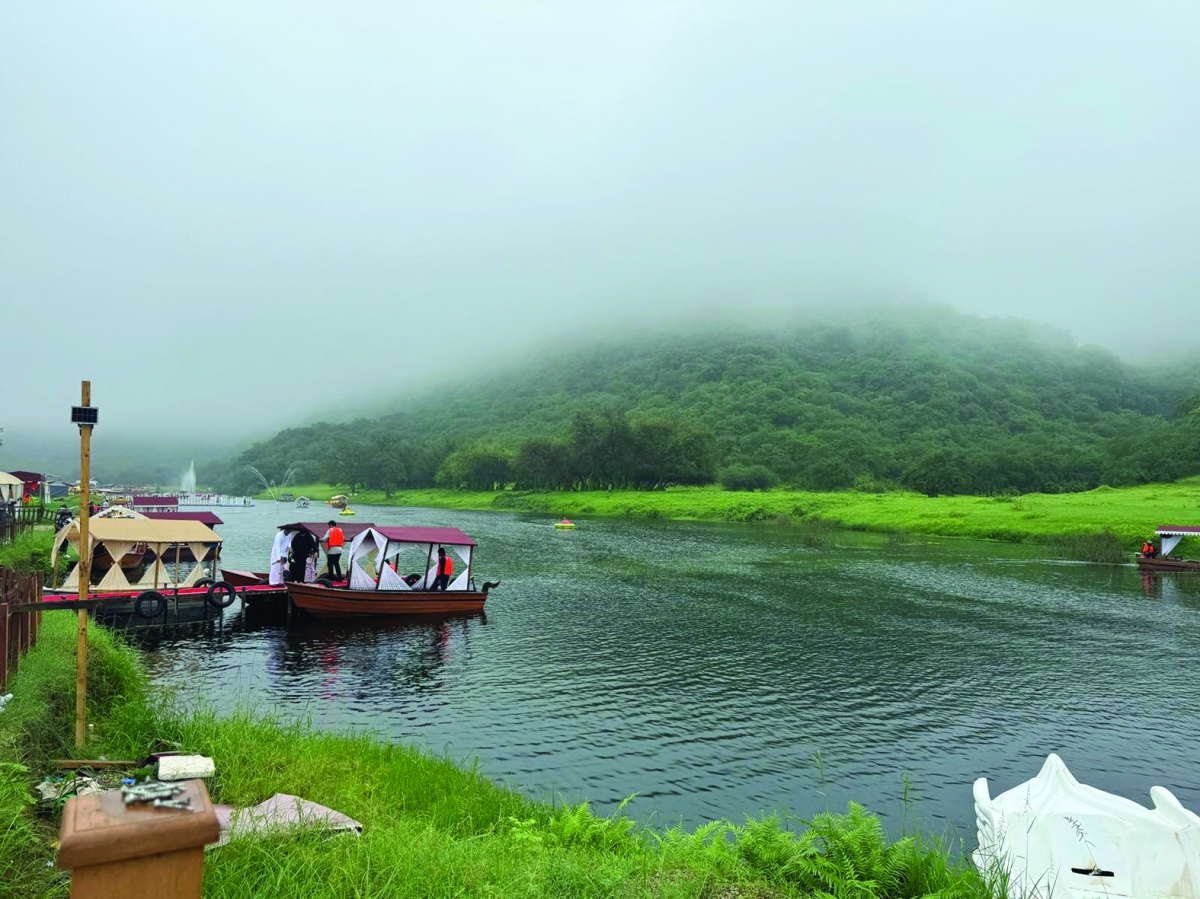 


نزهة وسط المياه الصافية 