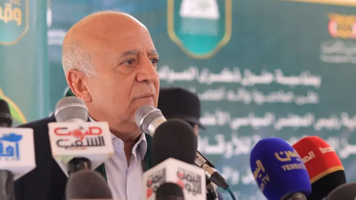 أحمد غالب الرهوي