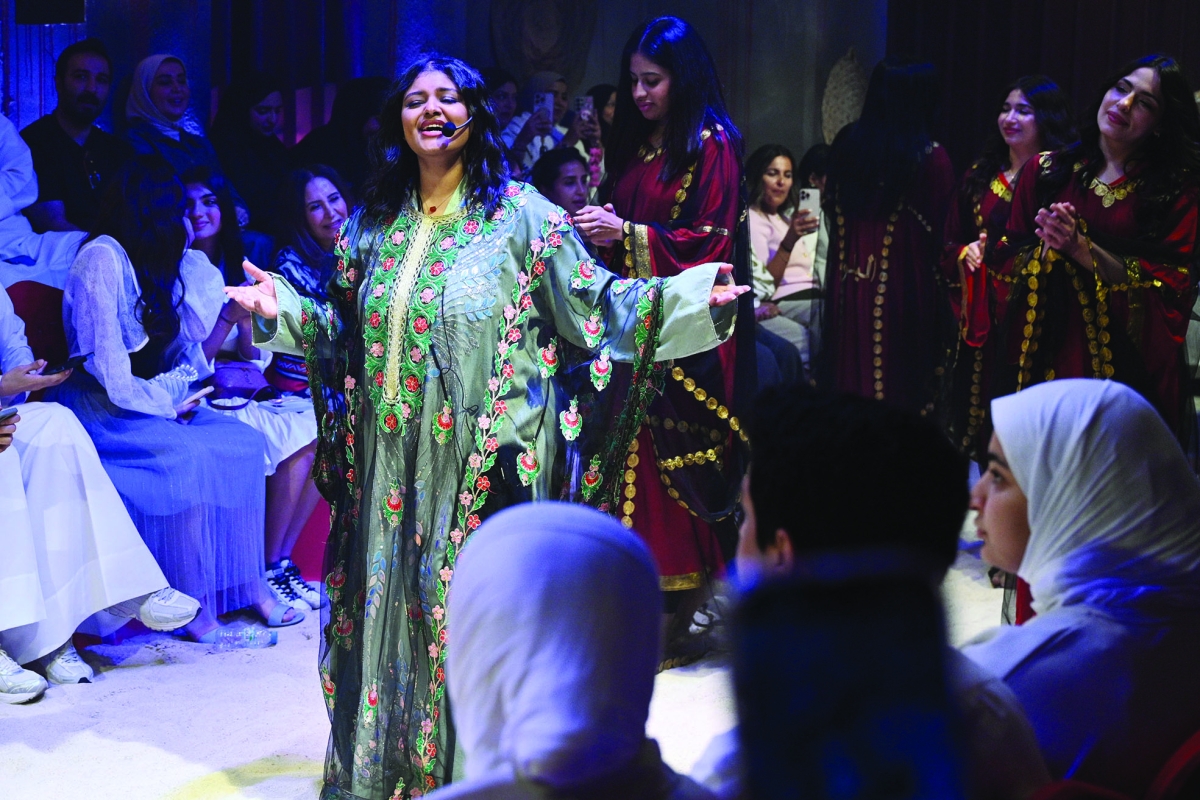 


آمنة عبدالله 