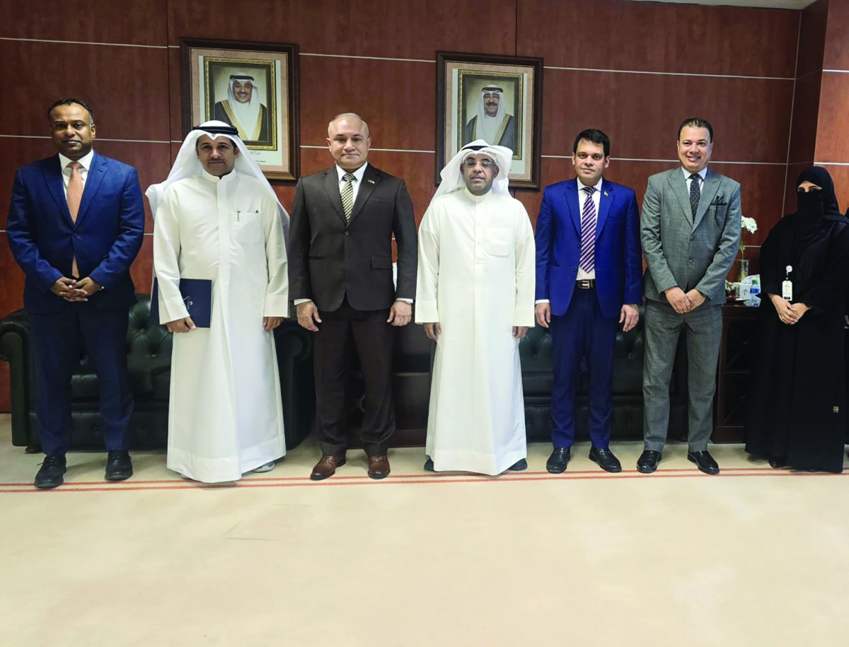 


سفير بنغلاديش خلال زيارته «القوى العاملة» 