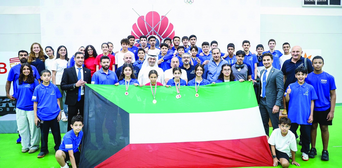 وفد منتخب الكويت للمبارزة