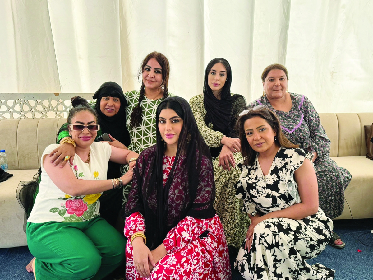 


نجمات المسلسل 