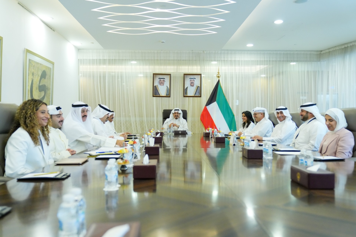 العبدالله مترئسا اجتماع لجنة المتابعة