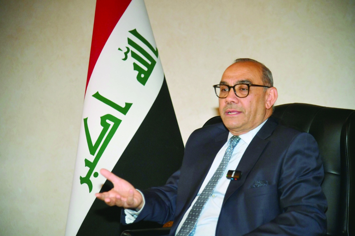 


السفير العراقي متحدثاً في المؤتمر 