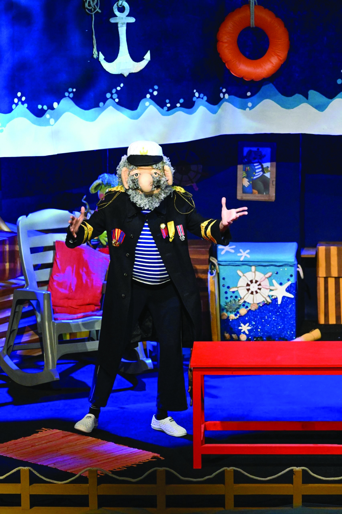 


«القبطان والفئران» 