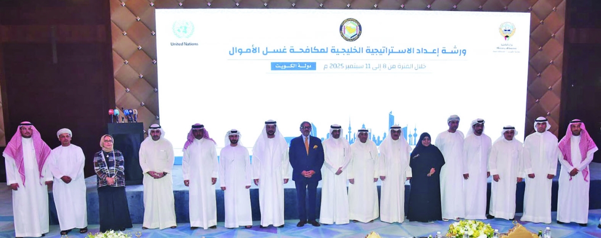 المشاركون في الورشة (تصوير نايف العقلة)