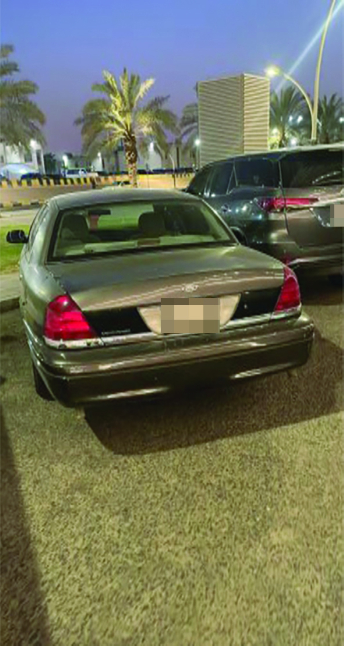 


... وأخرى أمام مستشفى الجهراء 