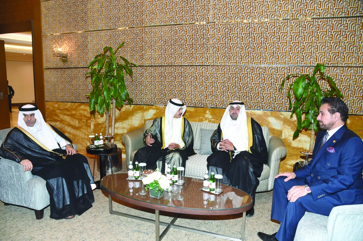 وكيل «الدفاع» مشاركاً في الاحتفال