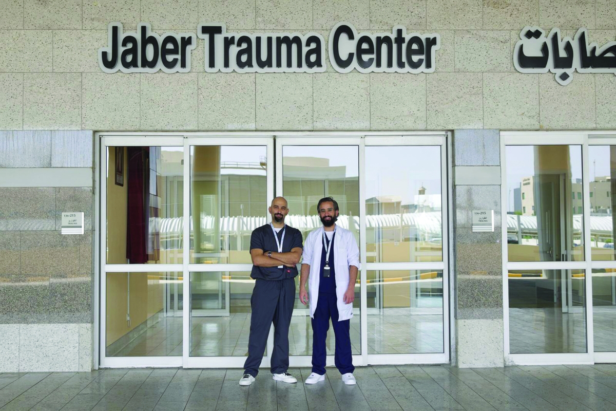 


سليمان المزيدي وشملان القناعي 