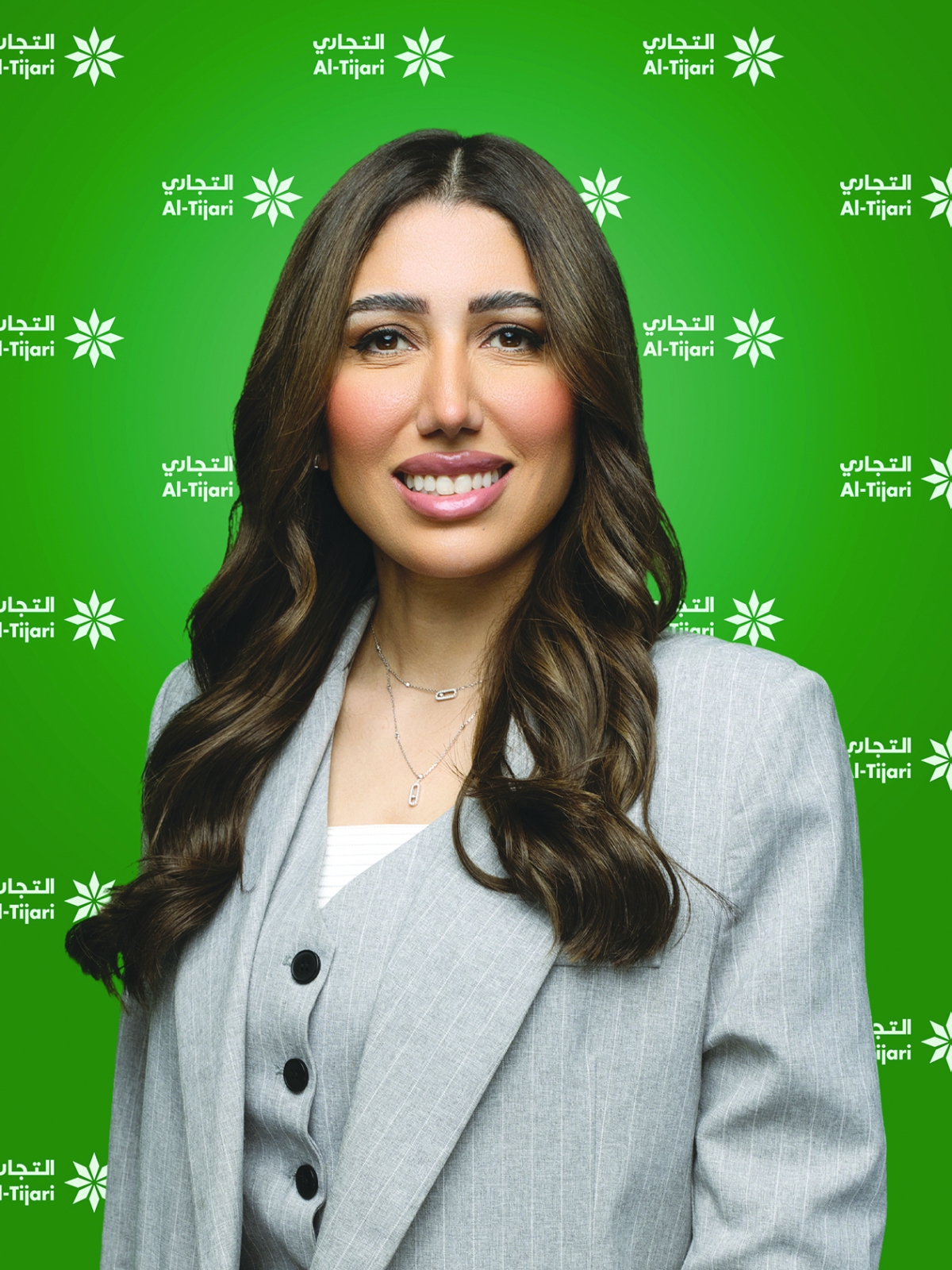 


بدور بوخمسين 