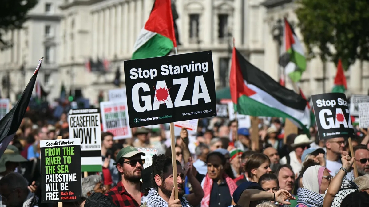 تظاهرة مؤيدة لفلسطين في لندن
