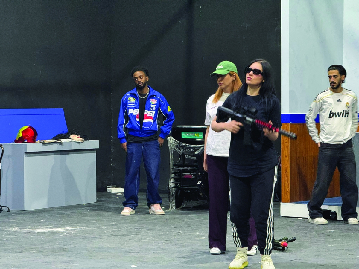 


هبة الدري في دور «الحرامية» 