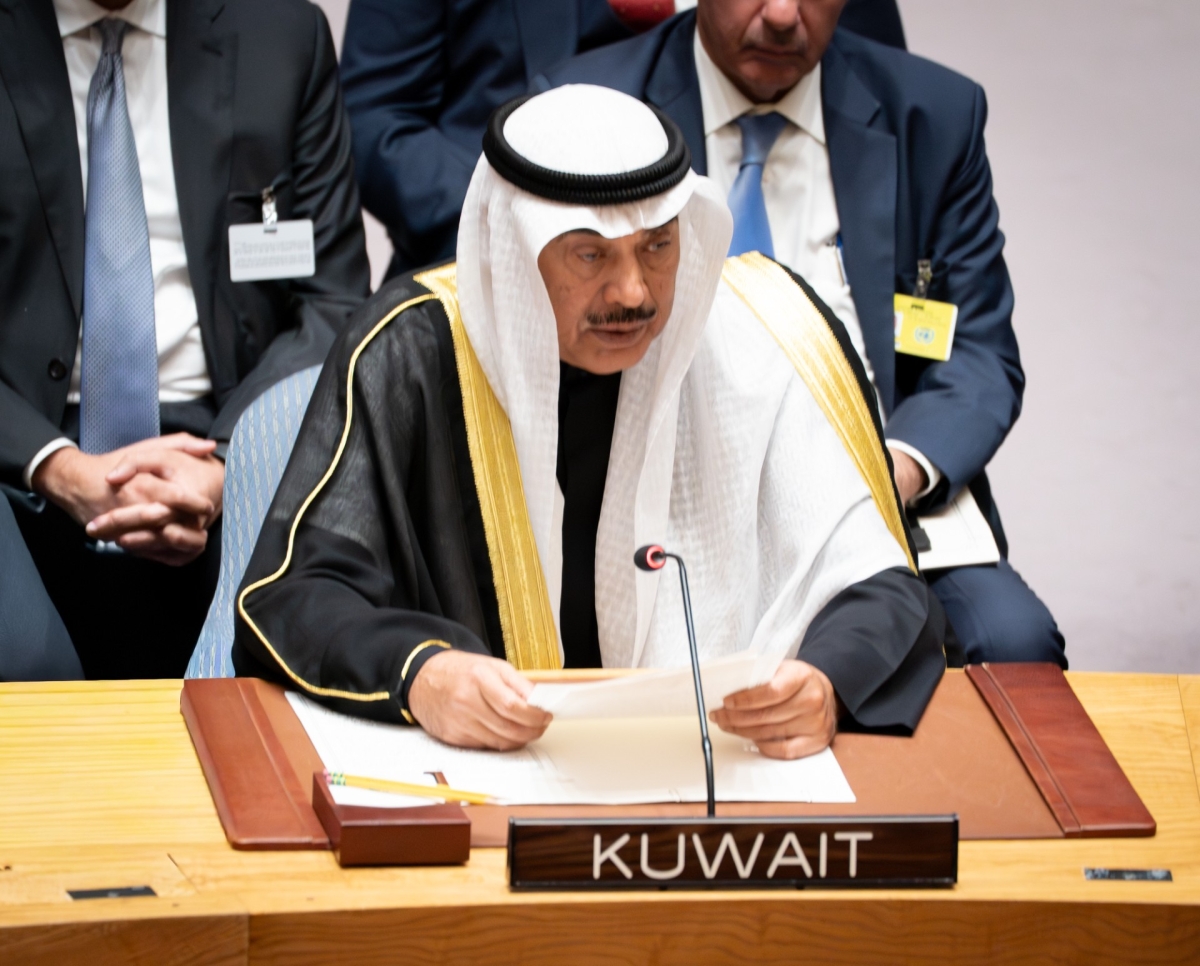 ممثل سمو الأمير ملقيا كلمة بالنيابة عن دول مجلس التعاون