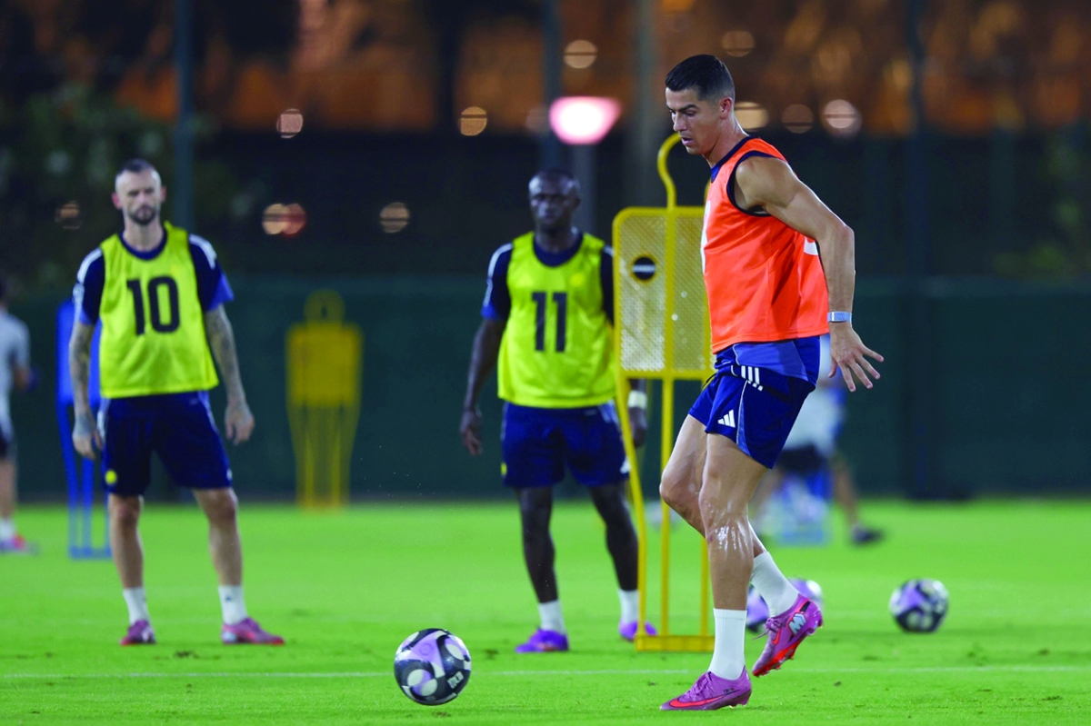 رونالدو خلال مران النصر الأخير