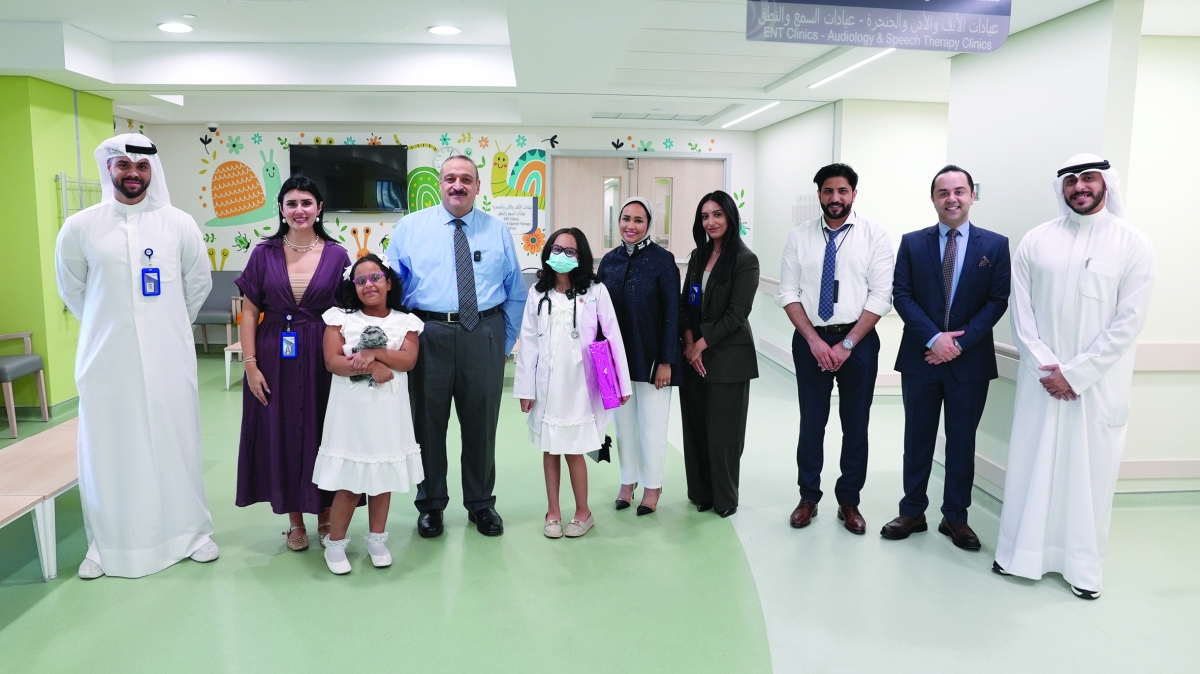 


العوضي وأسرار يتوسطان فريق «الوطني» و«الصحة» 