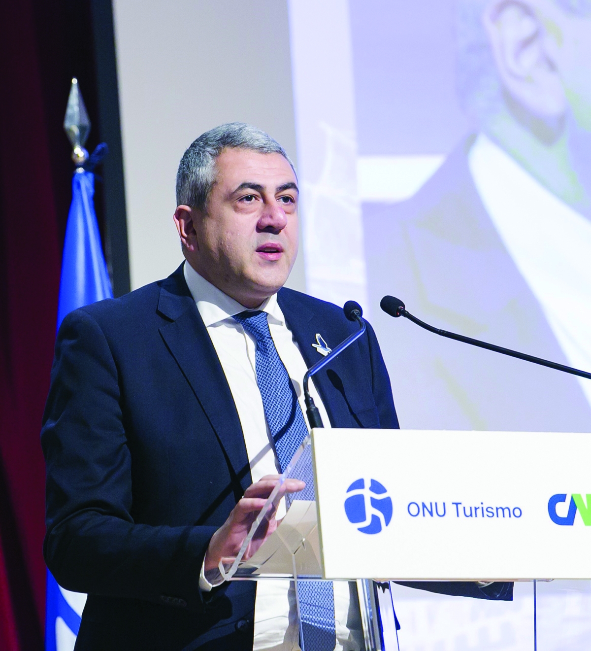 


زوراب بولوليكاشفيلي 